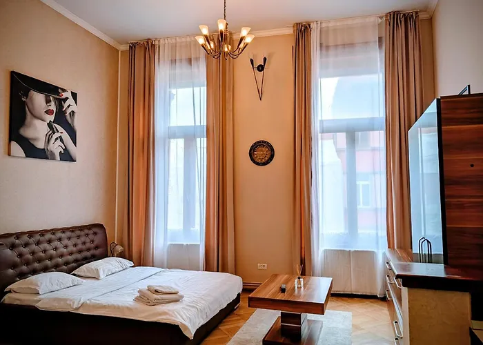 Select City Center Apartments